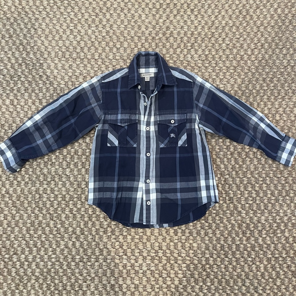 Kids Burberry size 6